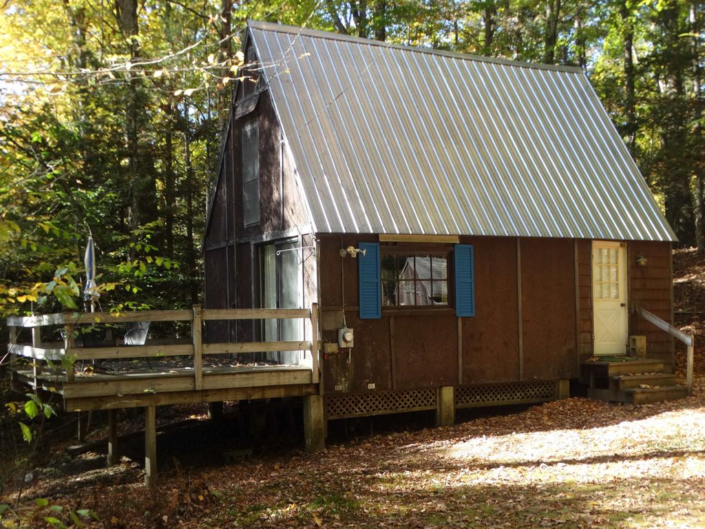 28 Staddle Hill Road, Winchester, NH 03470