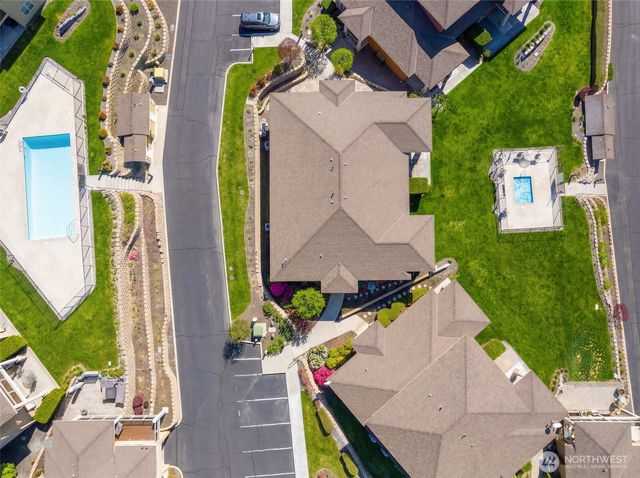 9116 Red Hawk Lane NW, Quincy, WA 98848