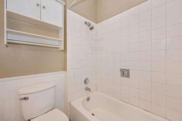 2224 17th St, Sacramento, CA 95818