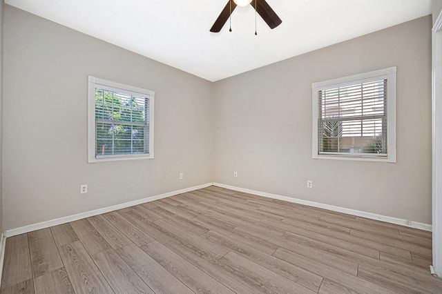 2224 17th St, Sacramento, CA 95818