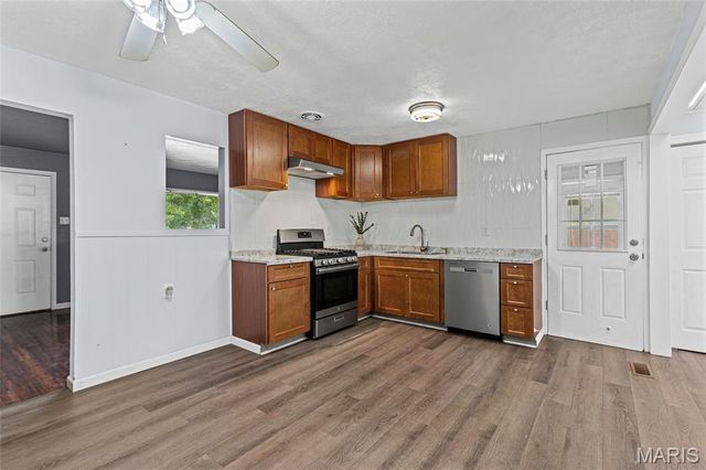 1135 Kostka Lane, Florissant, MO 63031