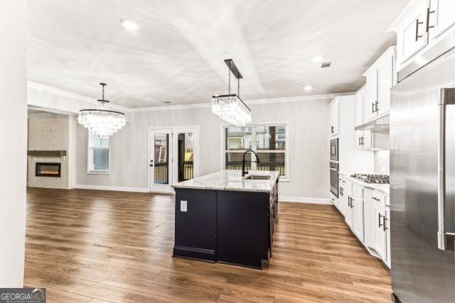 624 Fenwick Park Drive, Lawrenceville, GA 30045