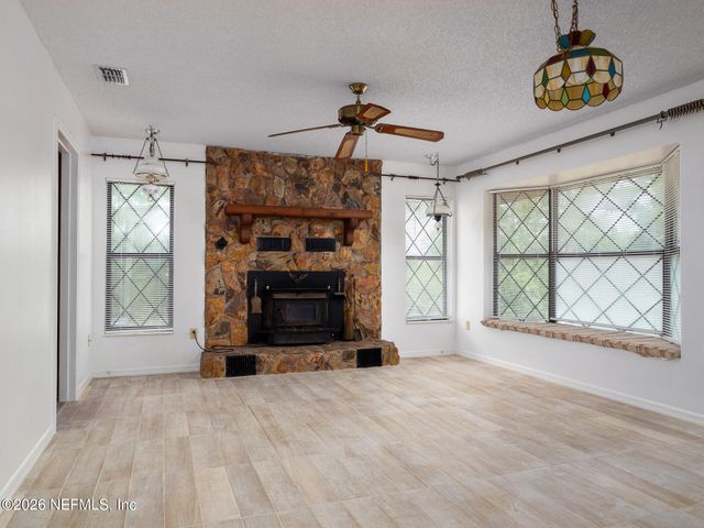 121 SERENA Circle, Melrose, FL 32666