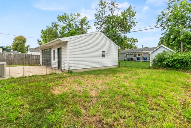 1318 LINDWOOD Drive, Carter Lake, IA 51510
