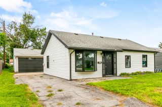 1318 LINDWOOD Drive, Carter Lake, IA 51510