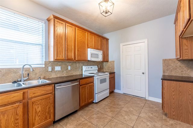 11510 Alcott Drive, Montgomery, TX 77356