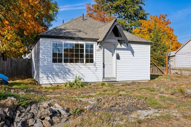 5127 N Maple St, Spokane, WA 99205 property photo