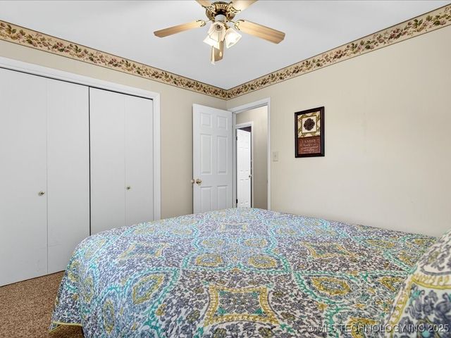 1801 Arbor Drive, Bartlesville, OK 74006