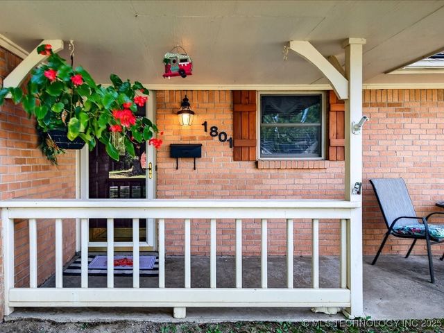 1801 Arbor Drive, Bartlesville, OK 74006