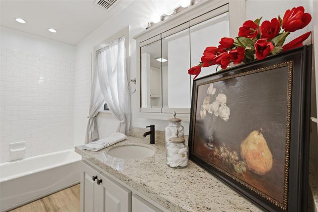 511 W Val Verde Street, Brenham, TX 77833