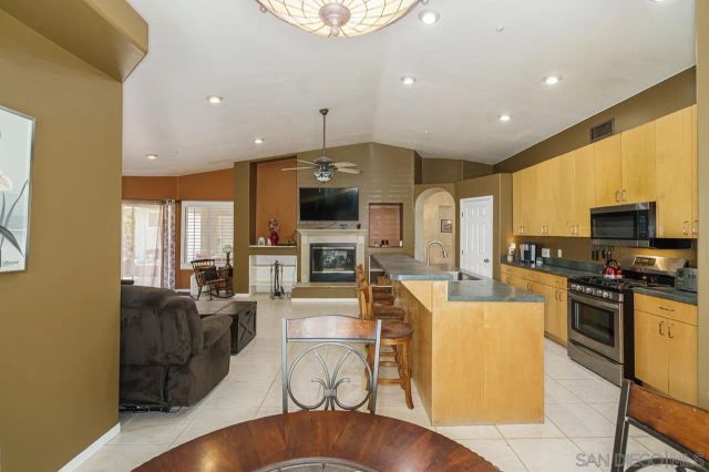 26152 Bellemore Dr, Ramona, CA 92065