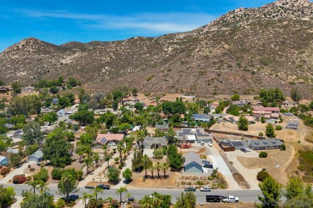 26152 Bellemore Dr, Ramona, CA 92065