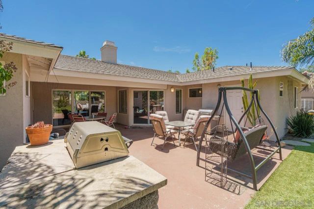 26152 Bellemore Dr, Ramona, CA 92065