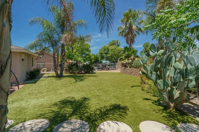 26152 Bellemore Dr, Ramona, CA 92065