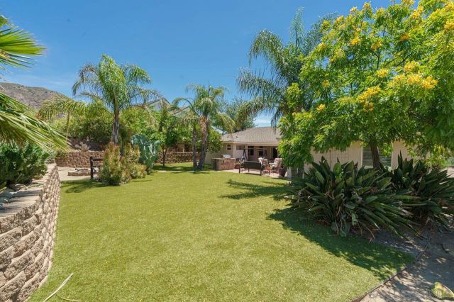 26152 Bellemore Dr, Ramona, CA 92065