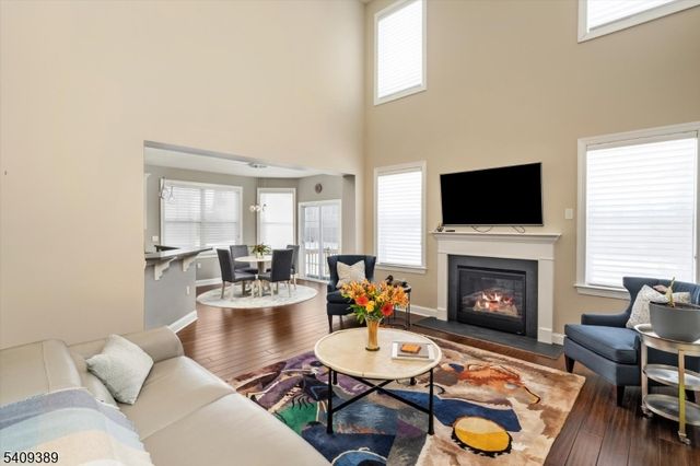 43 Kline Rd, Hillsborough Twp., NJ 08844