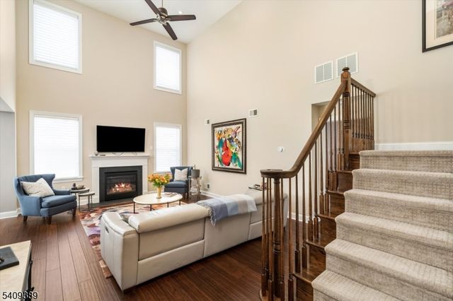 43 Kline Rd, Hillsborough Twp., NJ 08844