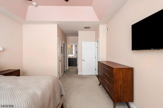 43 Kline Rd, Hillsborough Twp., NJ 08844