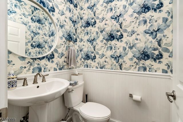 43 Kline Rd, Hillsborough Twp., NJ 08844