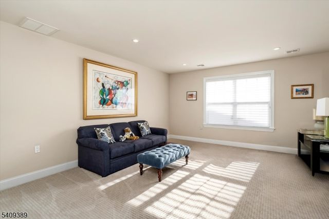 43 Kline Rd, Hillsborough Twp., NJ 08844