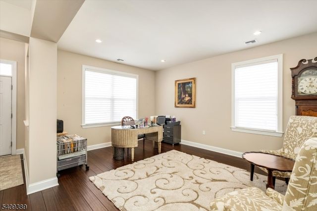 43 Kline Rd, Hillsborough Twp., NJ 08844