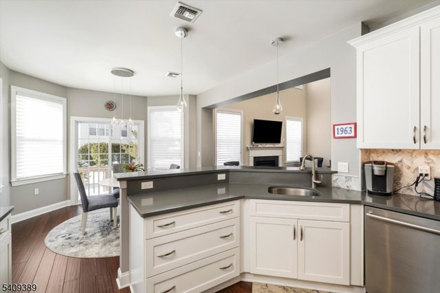 43 Kline Rd, Hillsborough Twp., NJ 08844