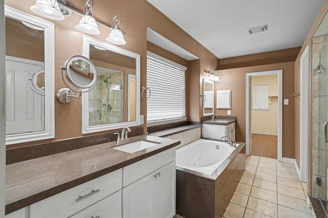 2419 Spoonbill Drive, League City, TX 77573