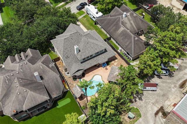 2419 Spoonbill Drive, League City, TX 77573