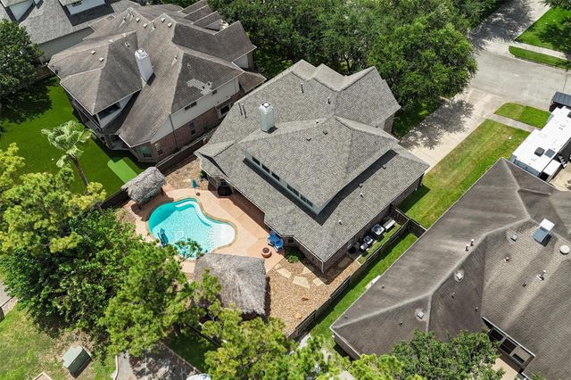 2419 Spoonbill Drive, League City, TX 77573