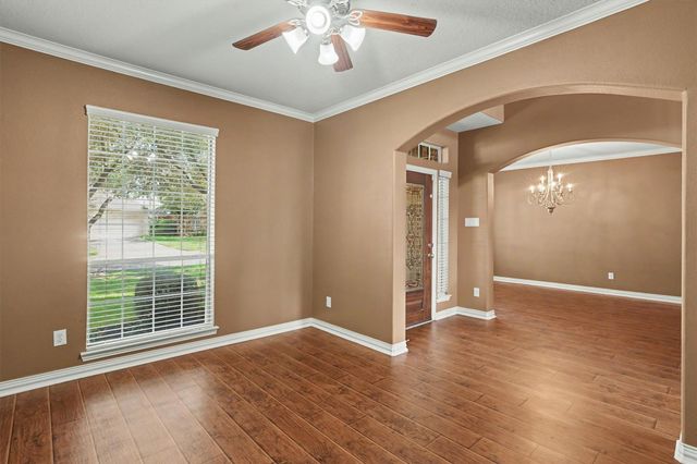 2419 Spoonbill Drive, League City, TX 77573