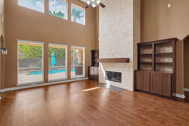 2419 Spoonbill Drive, League City, TX 77573