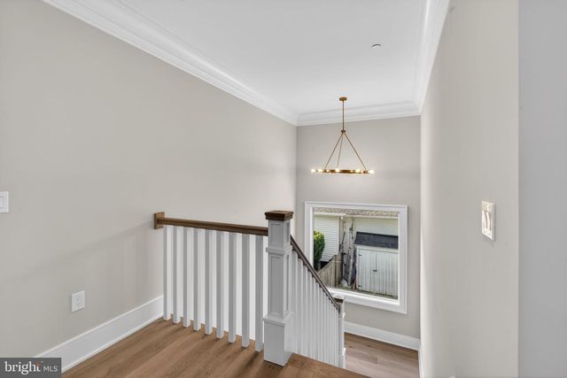 8722 EWING DR, Bethesda, MD 20817