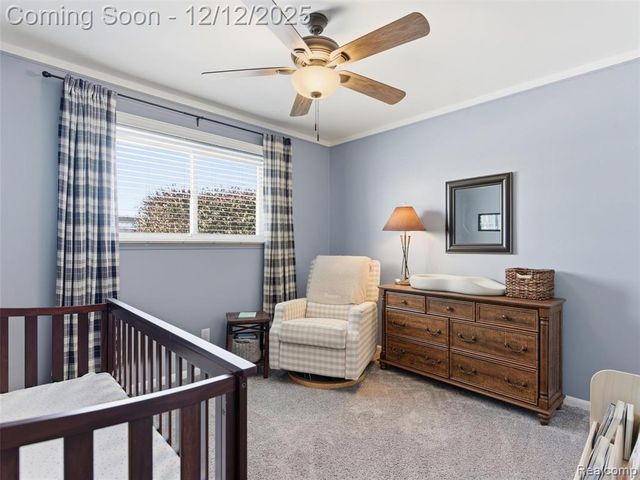 25300 Loretta Avenue, Warren, MI 48091