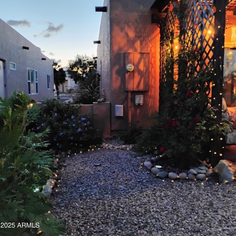 369 S TAYLORS Trail, Sierra Vista, AZ 85635