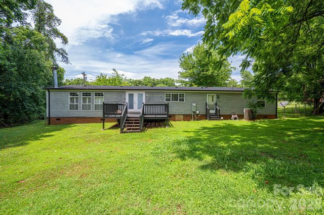 1002 Kiser Road, Bessemer City, NC 28016