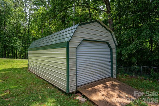 1002 Kiser Road, Bessemer City, NC 28016