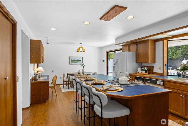 409 NW 162nd Street, Shoreline, WA 98177