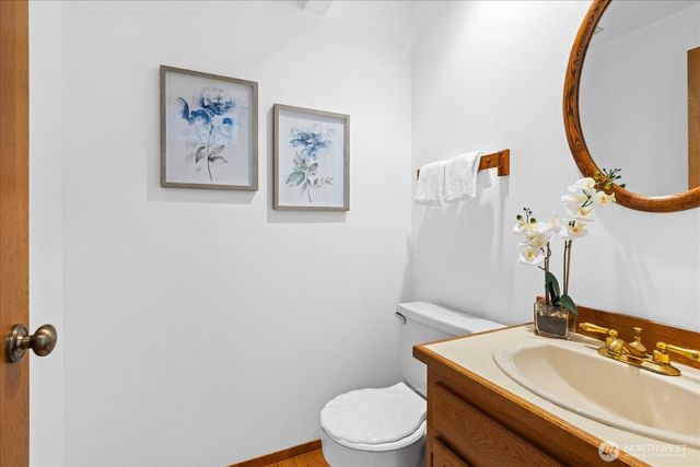 409 NW 162nd Street, Shoreline, WA 98177