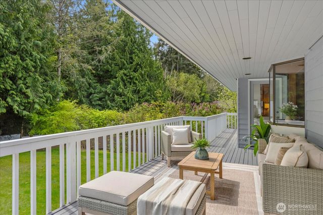 409 NW 162nd Street, Shoreline, WA 98177