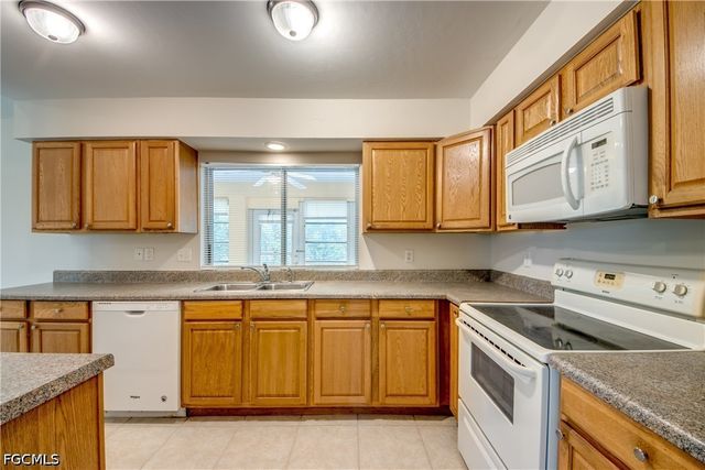 1315 SE 33rd TER, Cape Coral, FL 33904