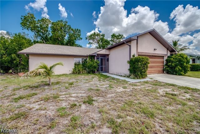 1315 SE 33rd TER, Cape Coral, FL 33904
