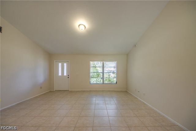 1315 SE 33rd TER, Cape Coral, FL 33904