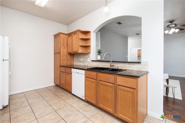 568 Morgans Point Road, Belton, TX 76513