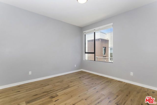 1427 Waterloo Street, Los Angeles, CA 90026