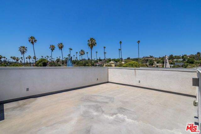 1427 Waterloo Street, Los Angeles, CA 90026