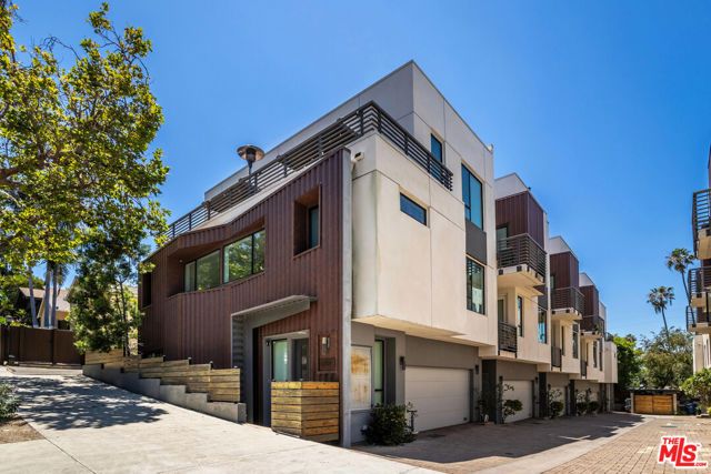 1427 Waterloo Street, Los Angeles, CA 90026