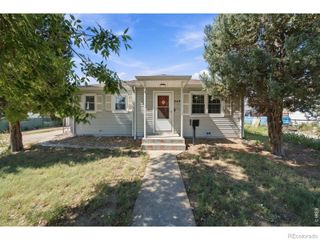 2439 10th Ave Ct, Greeley, CO 80631