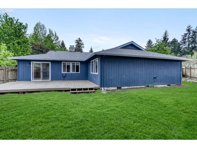 3034 Se TIMBERLAKE Dr, Hillsboro, OR 97123