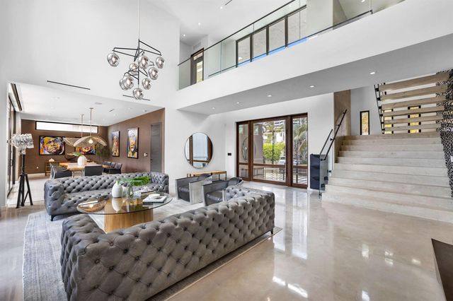3462 NE 171st Street, North Miami Beach, FL 33160