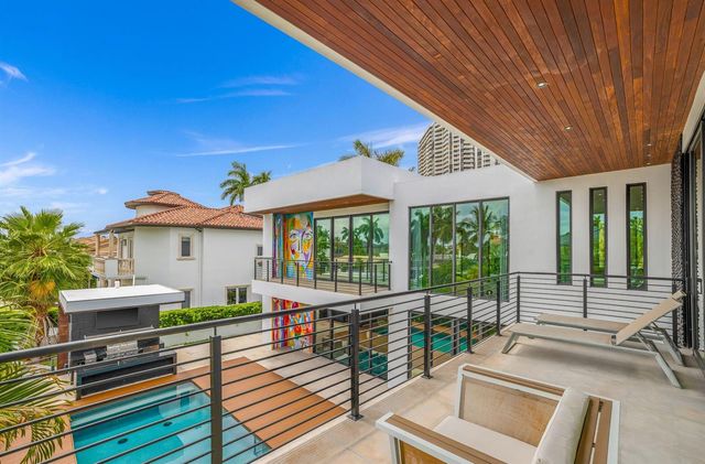 3462 NE 171st Street, North Miami Beach, FL 33160